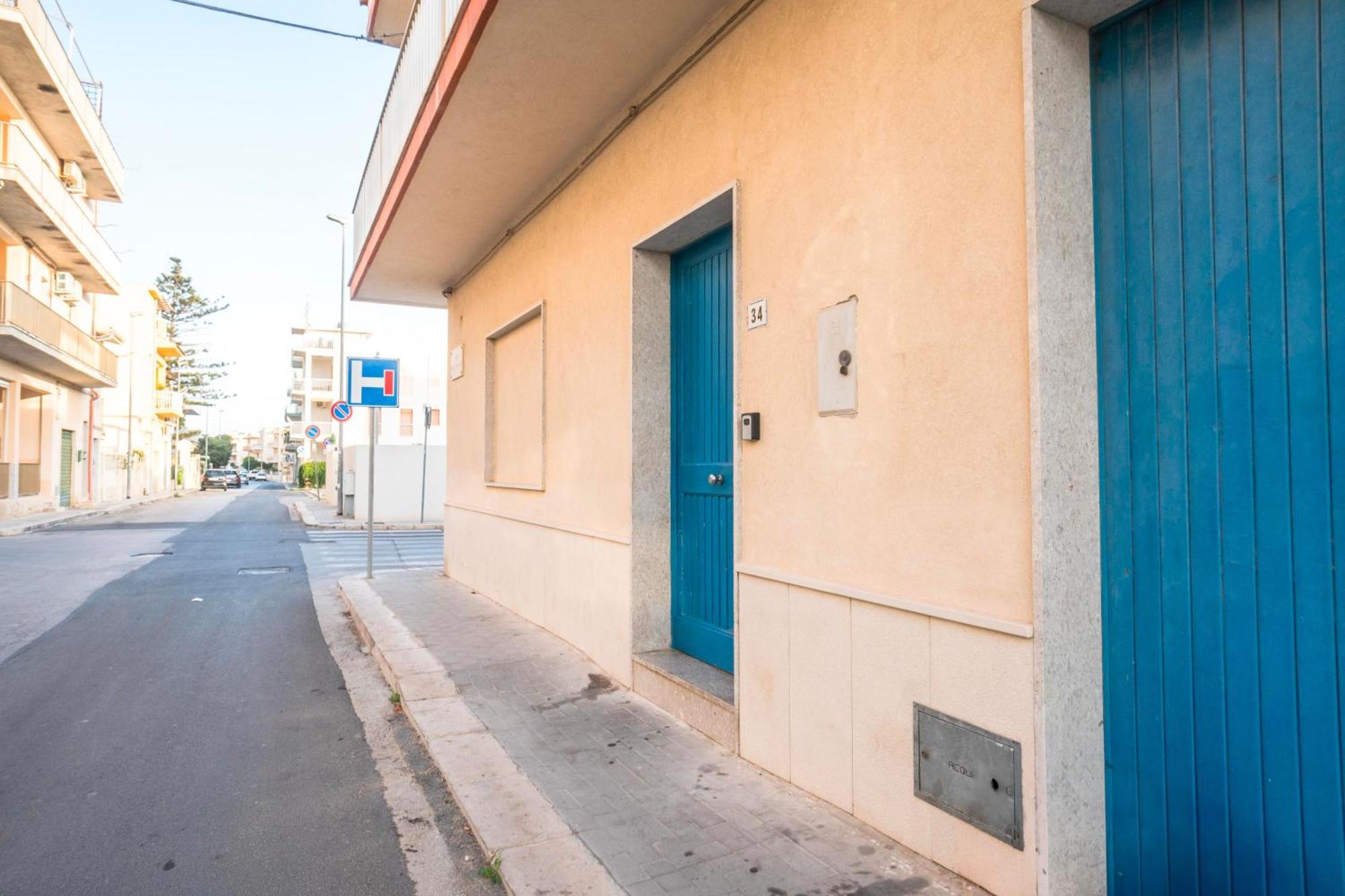 Caposud - Appartamento Salgari مارينا دي راغوزا المظهر الخارجي الصورة